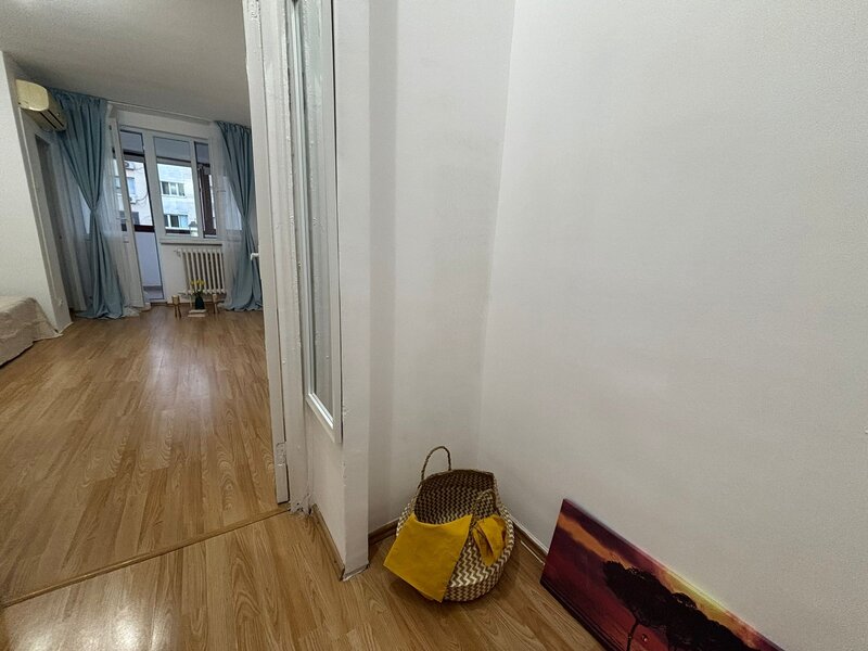 Basarabia, Diham, vanzare garsoniera, locuit sau investitie